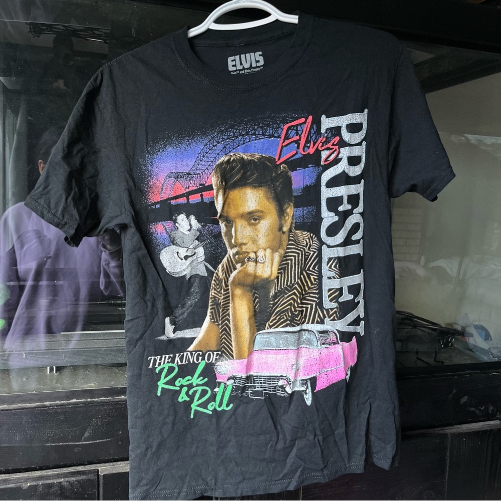Elvis Presley Retro Shirt!